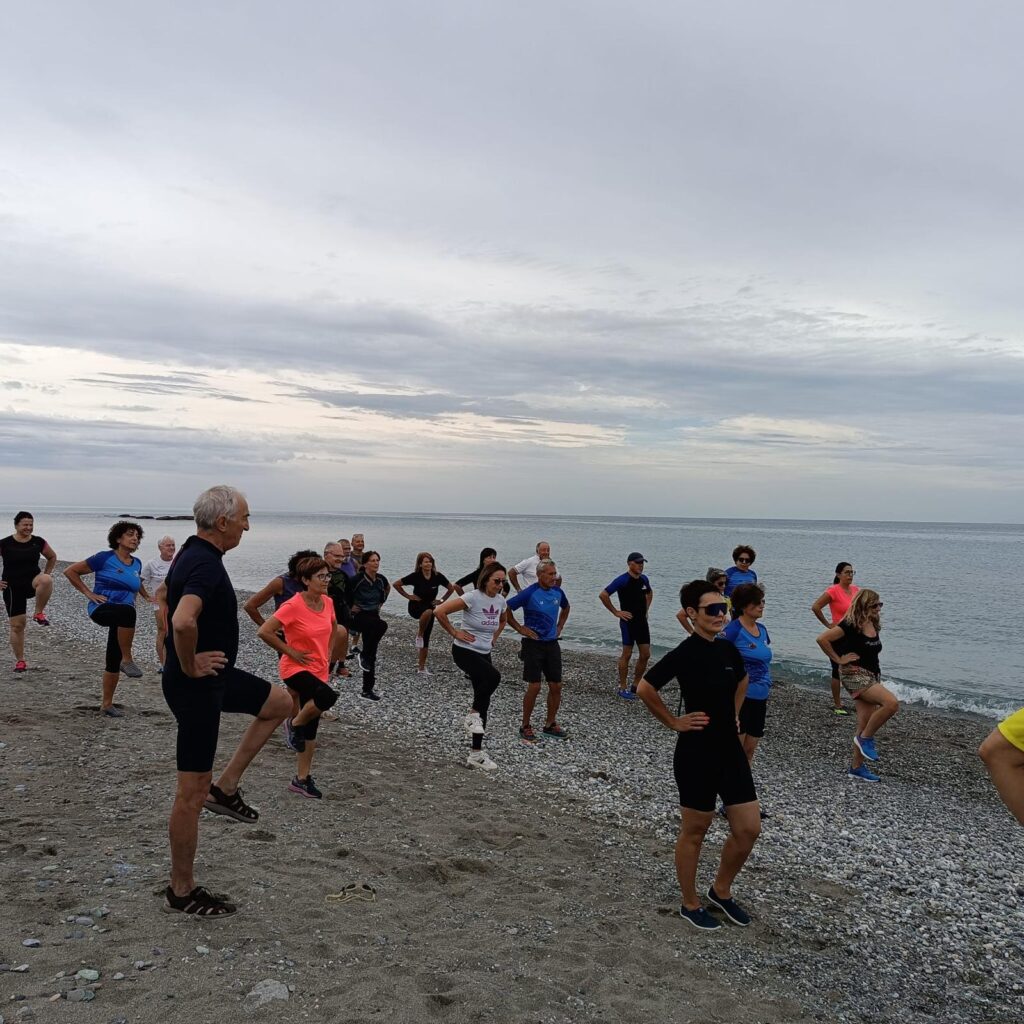 gruppo trekking lauria00001